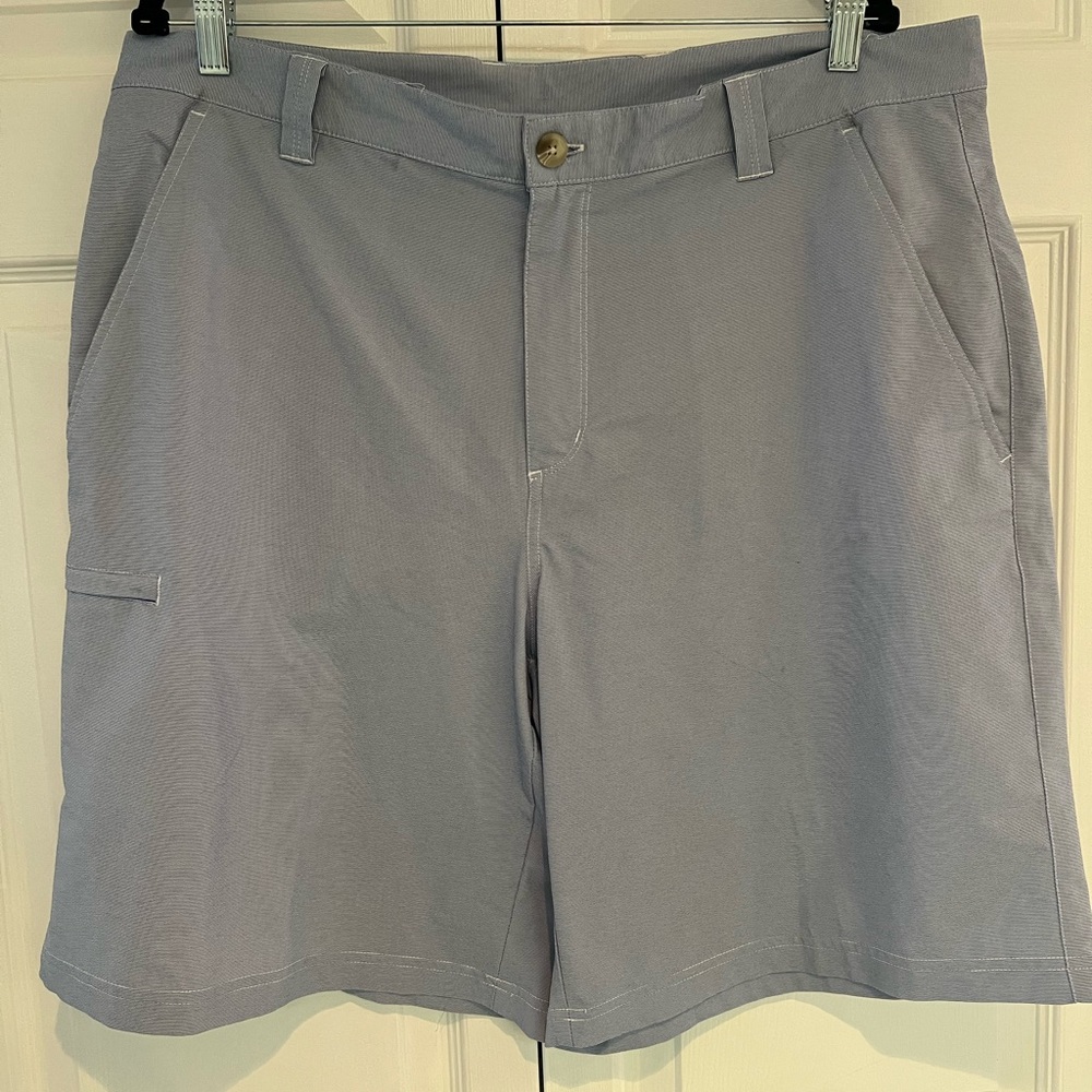 Columbia Men's Gray Flat Front Shorts